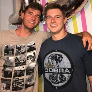 Meet your Posher, Thomas